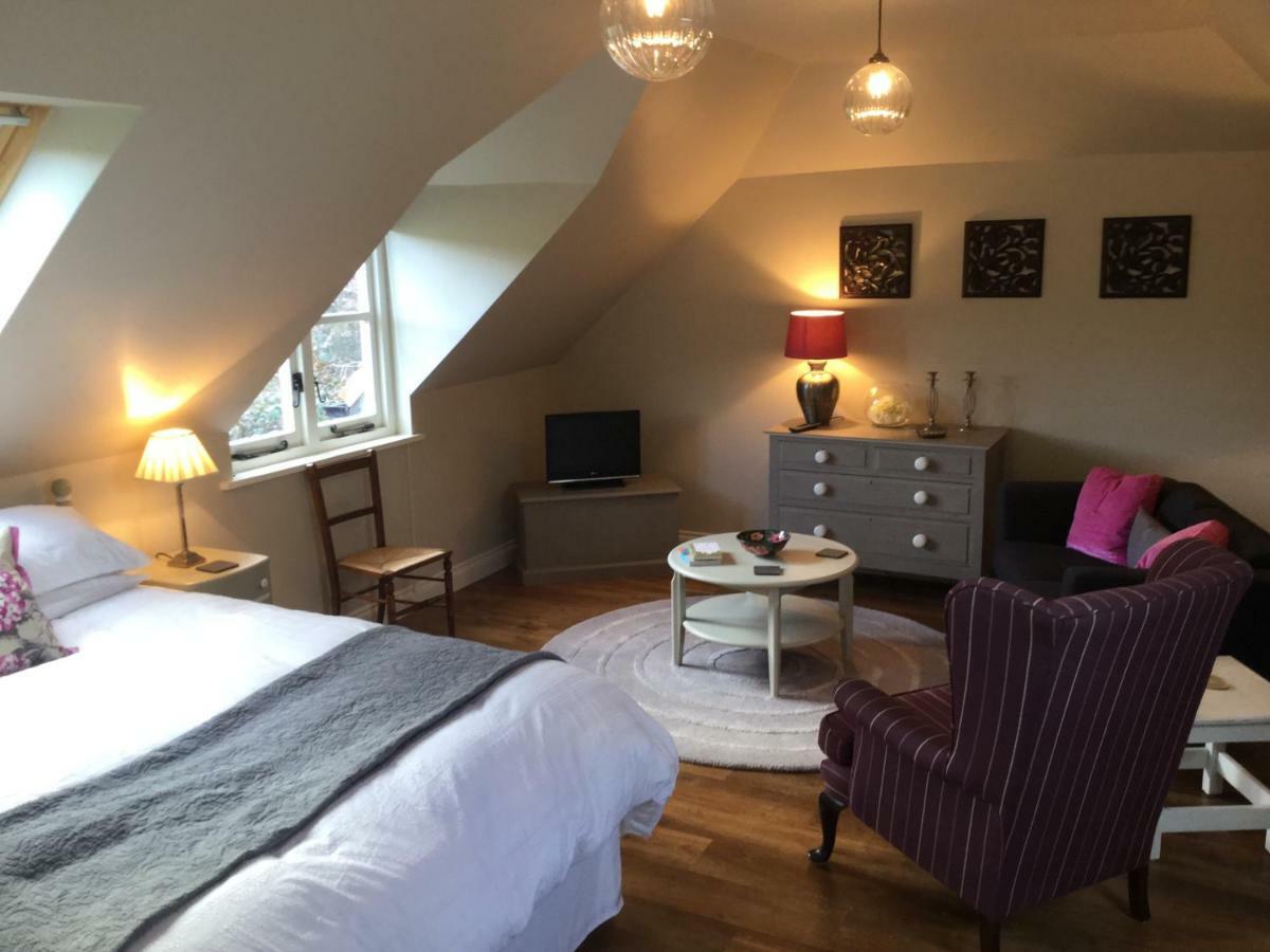 Field Cottage B&B Haywards Heath Bagian luar foto